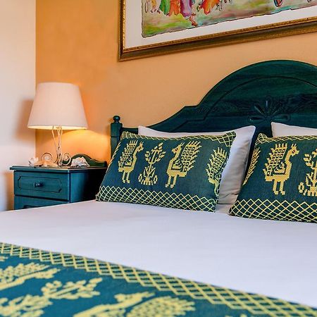 Cala Ginepro Hotel Resort & Spa 오로세 외부 사진