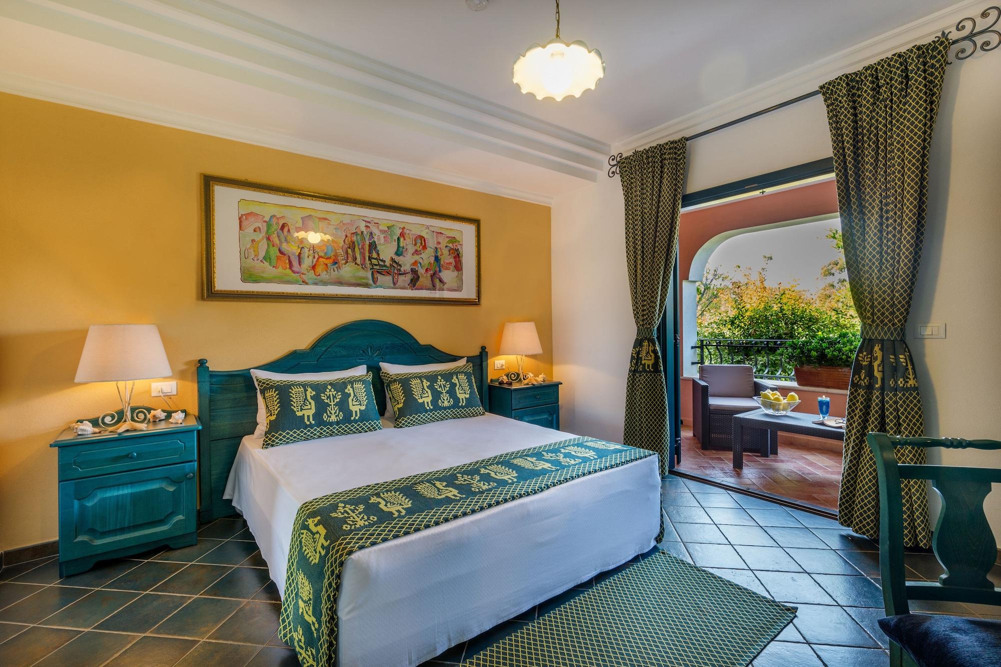 Cala Ginepro Hotel Resort & Spa 오로세 외부 사진