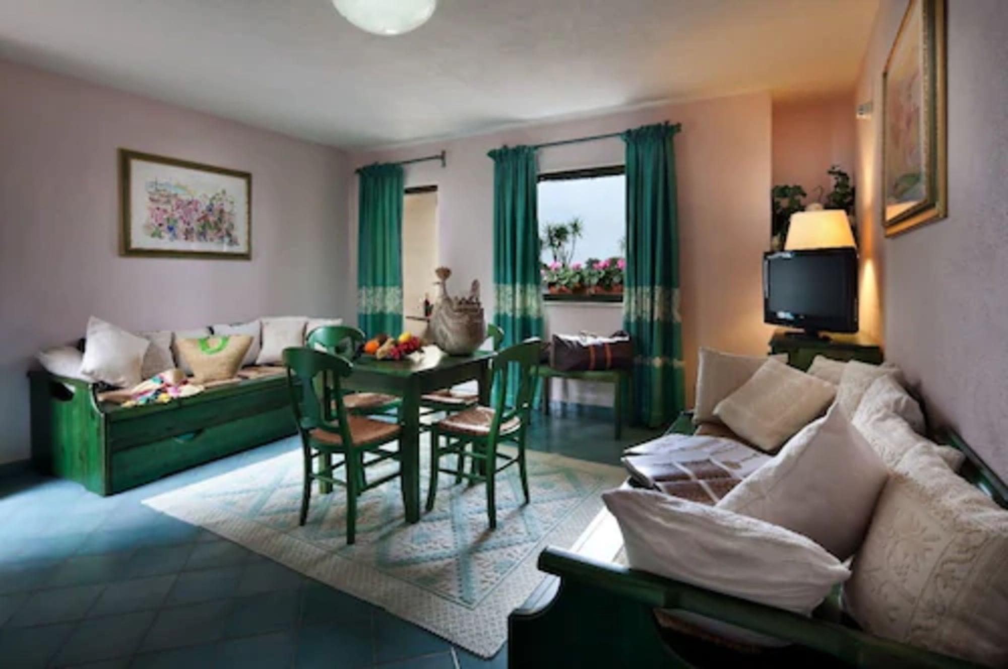 Cala Ginepro Hotel Resort & Spa 오로세 외부 사진