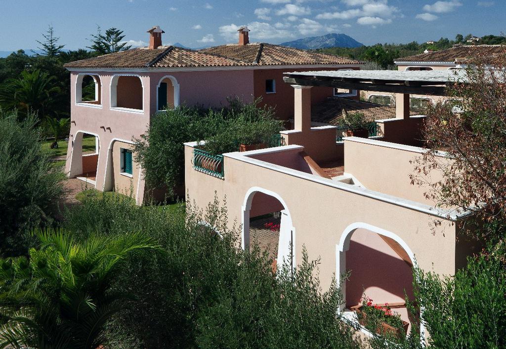 Cala Ginepro Hotel Resort & Spa 오로세 외부 사진