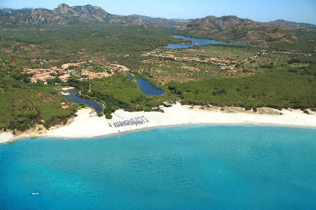 Cala Ginepro Hotel Resort & Spa 오로세 외부 사진